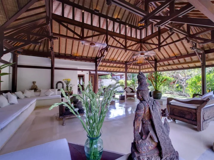 Переренан: Villa Pangi Gita