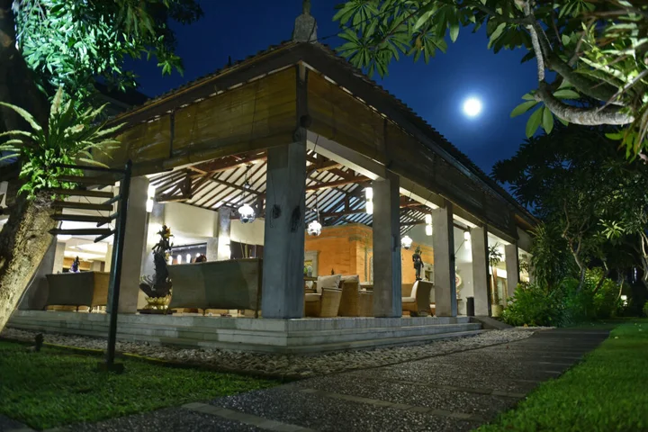 Денпасар: The Cakra Hotel