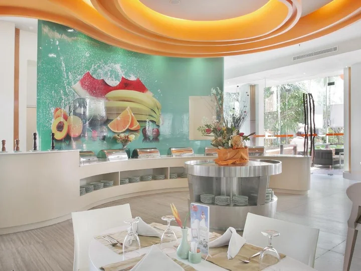 Кута: HARRIS Hotel & Residence Sunset Road Bali