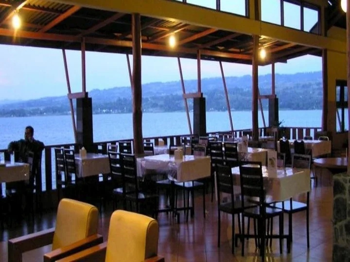 Озеро Тоба: Saulina Resort