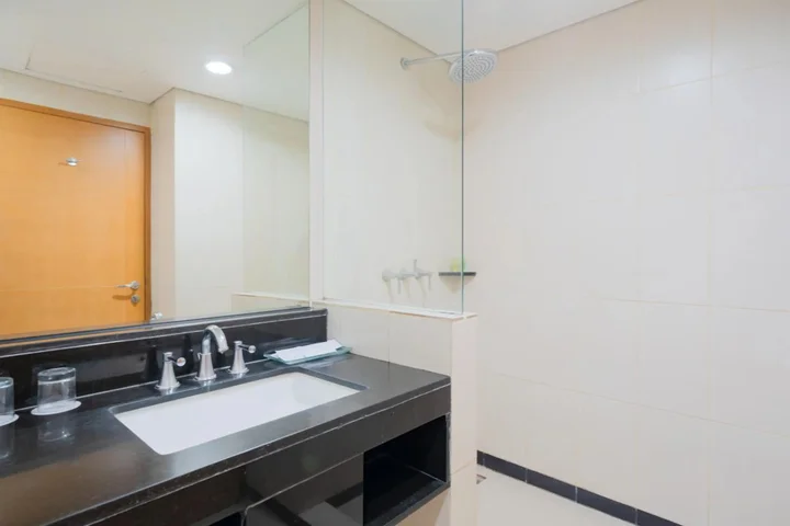 Сурабая: Hotel Santika Jemursari
