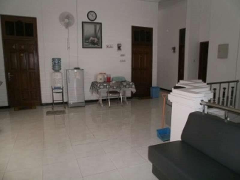 Сурабая: Homestay Kalijudan