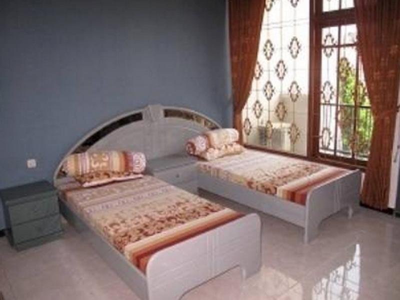 Сурабая: Homestay Kalijudan
