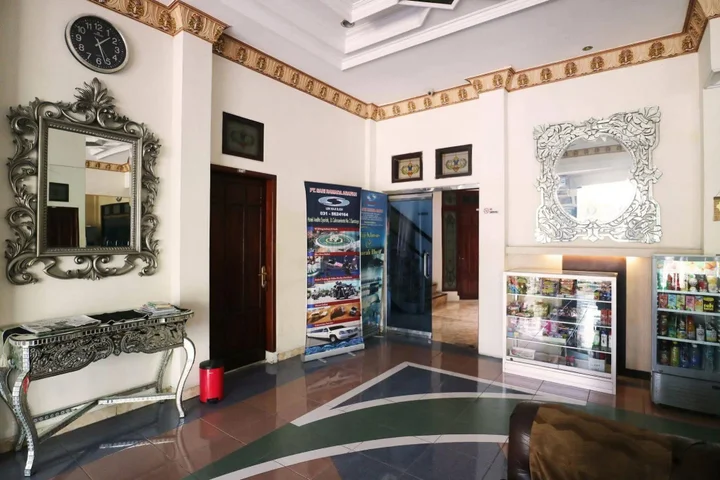 Сурабая: Andita Syariah Hotel