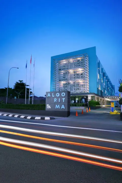 Палембанг: Algoritma Hotel