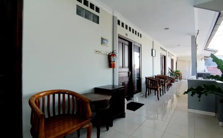 Батуретно: Hotel Bugis Asri