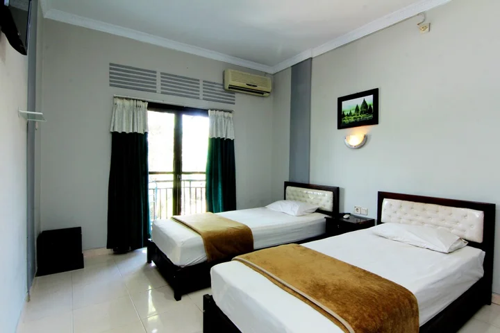 Батуретно: Hotel Bugis Asri