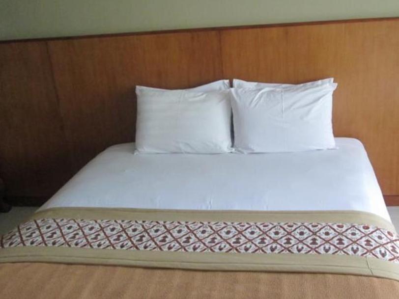 Джокьякарта: Pan Family Hotel