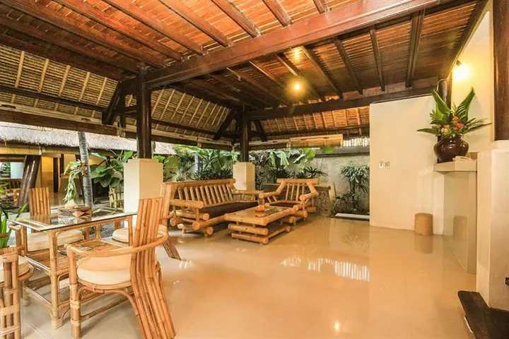 Кута: Villa Naga Laut