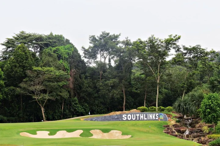 Батам: Southlinks Country Club Hotel