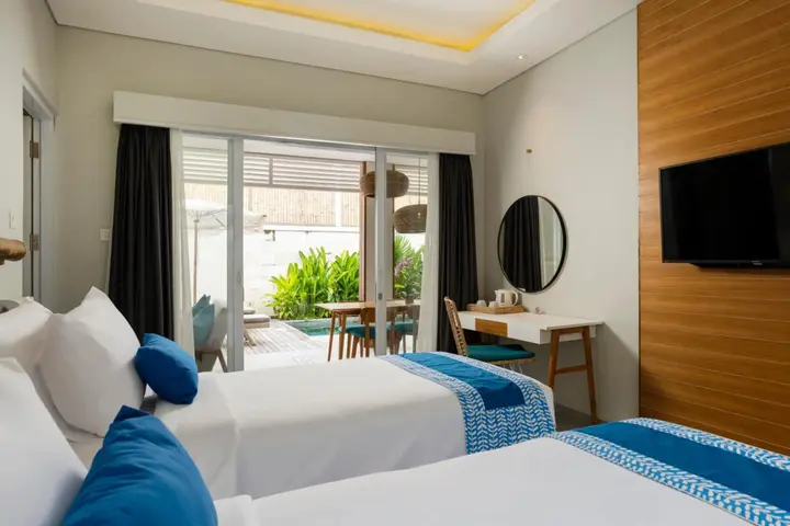 Гили Траванган: The Beach House Resort