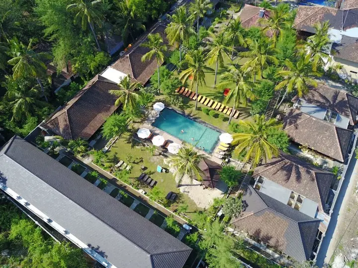 Гили Аир: Royal Regantris Villa Karang