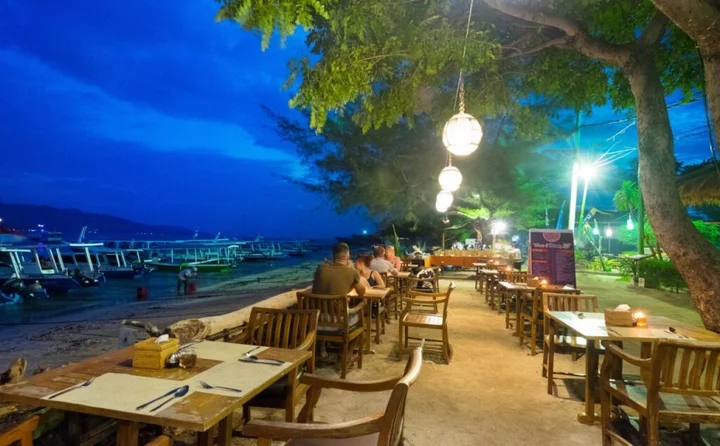 Гили Аир: Royal Regantris Villa Karang