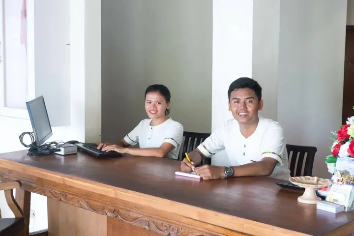 Гили Аир: Royal Regantris Villa Karang