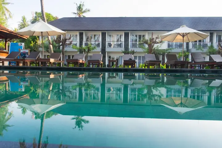 Гили Аир: Royal Regantris Villa Karang