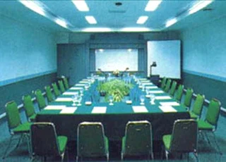Суракарта: Agas International