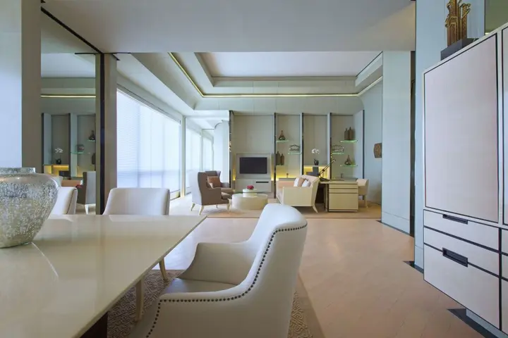 Джакарта: Keraton at The Plaza, The Unbound Collection by Hyatt