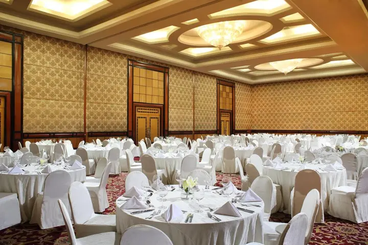 Сурабая: Sheraton Surabaya Hotel and Towers
