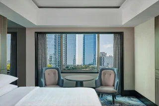 Сурабая: Sheraton Surabaya Hotel and Towers