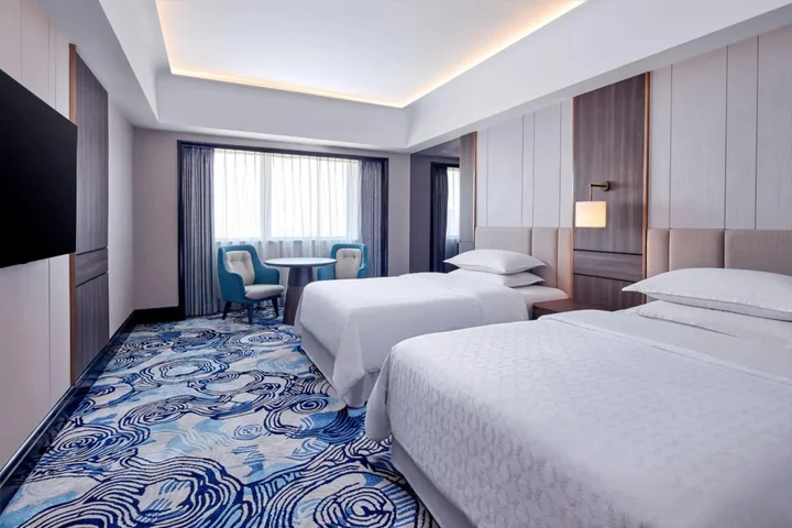 Сурабая: Sheraton Surabaya Hotel and Towers