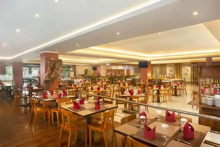 Депок: Merapi Merbabu Hotel Yogyakarta Powered by Archipelago