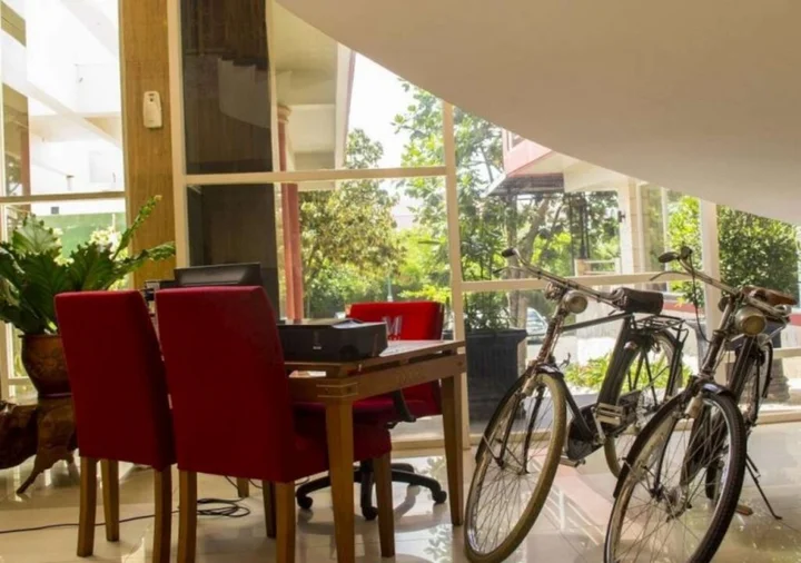 Депок: Merapi Merbabu Hotel Yogyakarta Powered by Archipelago