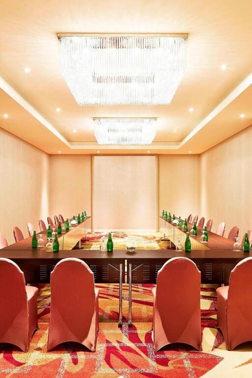Бандунг: Sheraton Bandung Hotel & Towers