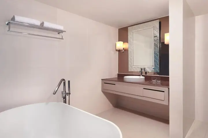 Бандунг: Sheraton Bandung Hotel & Towers