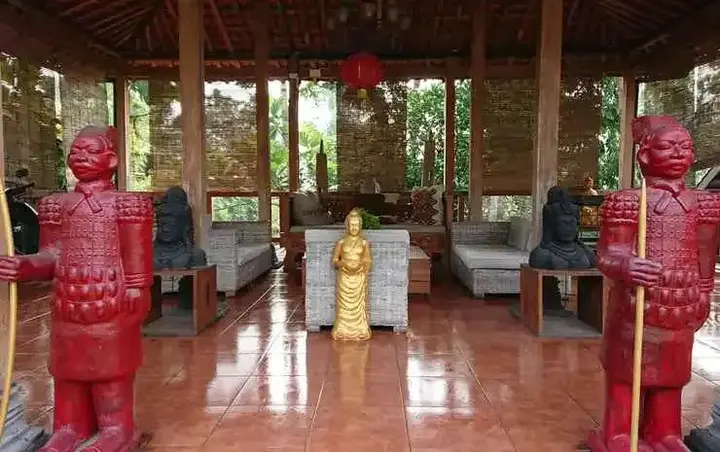 Батуретно: Astuti Gallery Homestay