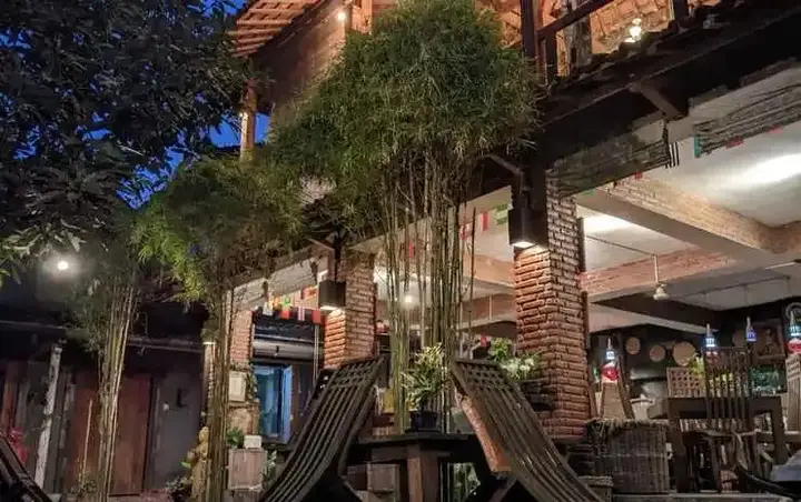 Батуретно: Astuti Gallery Homestay