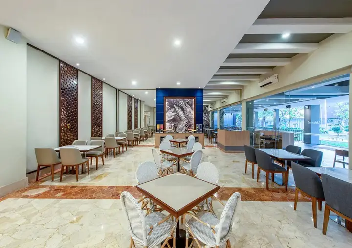 Джакарта: Oakwood Hotel & Apartments Taman Mini Jakarta