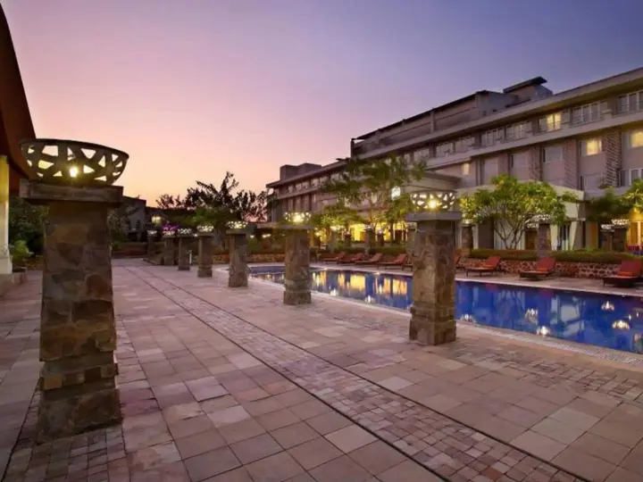Джакарта: Oakwood Hotel & Apartments Taman Mini Jakarta