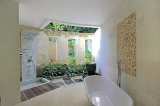 Тегаллаланг: Villa Amrita