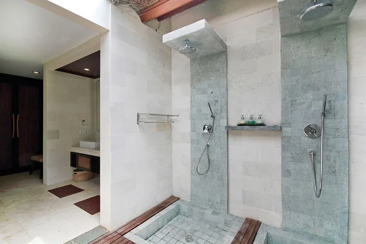 Тегаллаланг: Villa Amrita