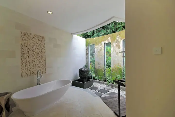 Тегаллаланг: Villa Amrita