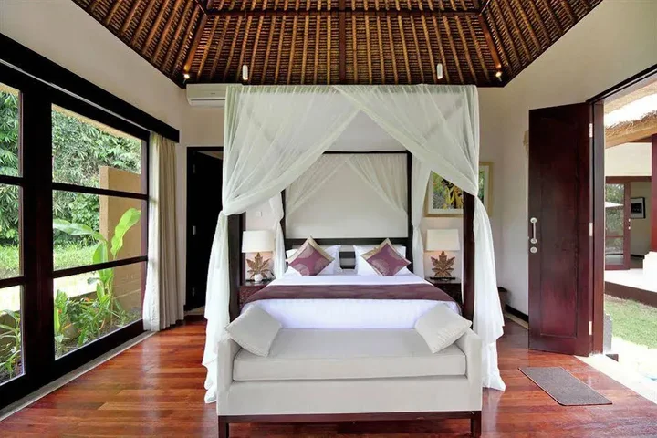 Тегаллаланг: Villa Amrita