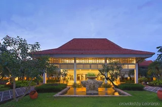 Тангеранг: Sheraton Jakarta Soekarno Hatta Airport