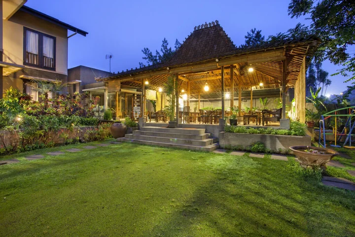 Бандунг: Summer Hills Hotel