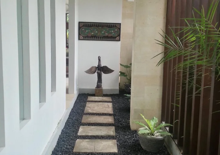 Табанан: The Luku Villa