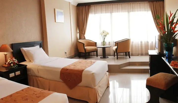 Медан: Hotel Danau Toba International