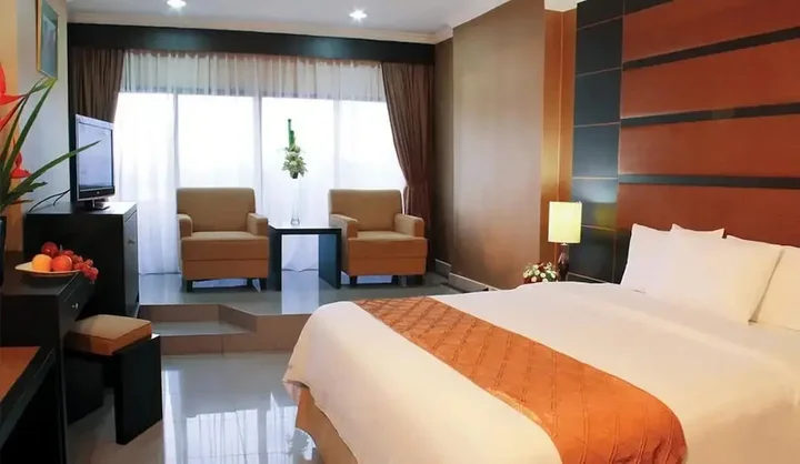 Медан: Hotel Danau Toba International