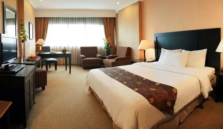 Медан: Hotel Danau Toba International