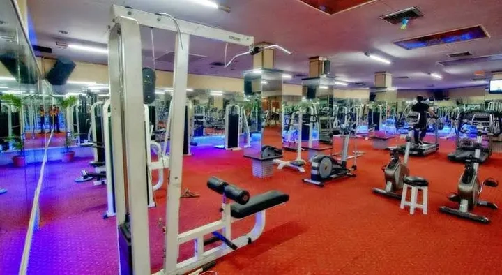 Медан: Hotel Danau Toba International