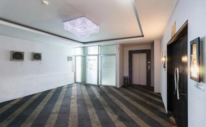 Медан: Candi Hotel
