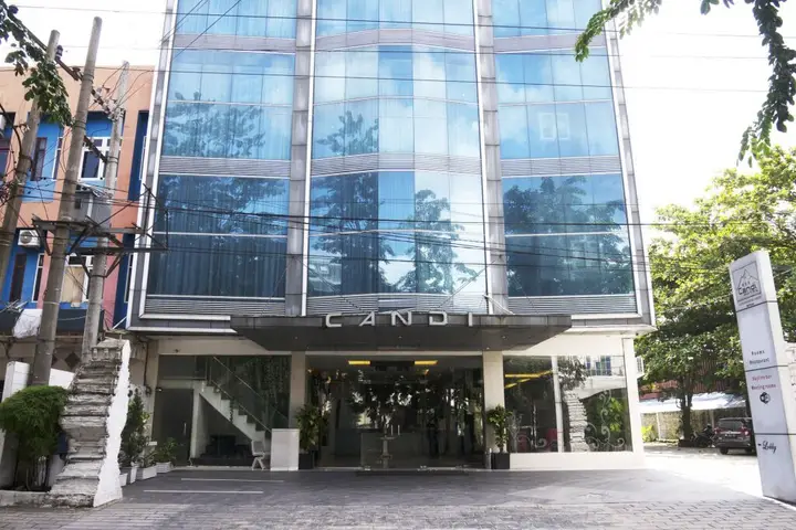 Candi Hotel — фото 1
