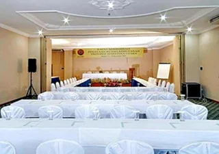 Медан: Hotel Madani Medan - Syariah Hotel