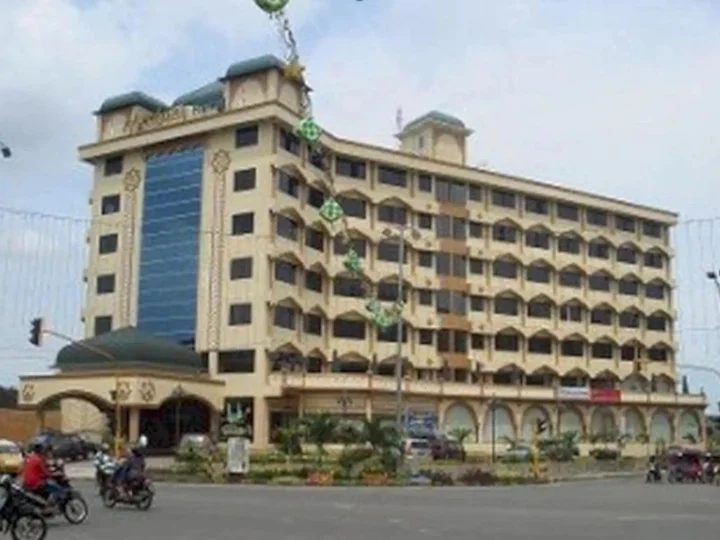 Медан: Hotel Madani Medan - Syariah Hotel