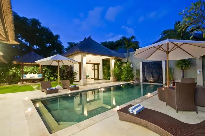 Кута: Villa Indah