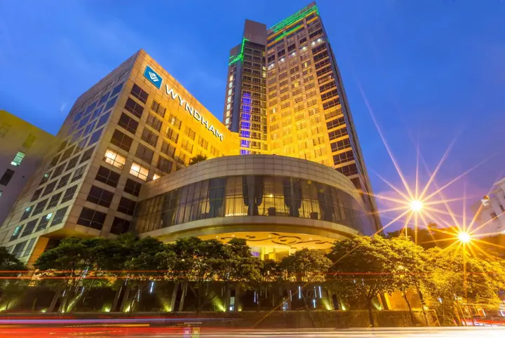 Сурабая: Wyndham Surabaya City Centre