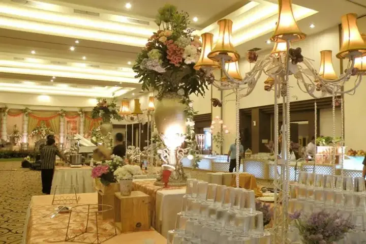 carousel image 5